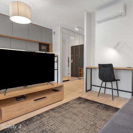 לודז' Mye Apartments - Piotrkowska 44 מראה חיצוני תמונה